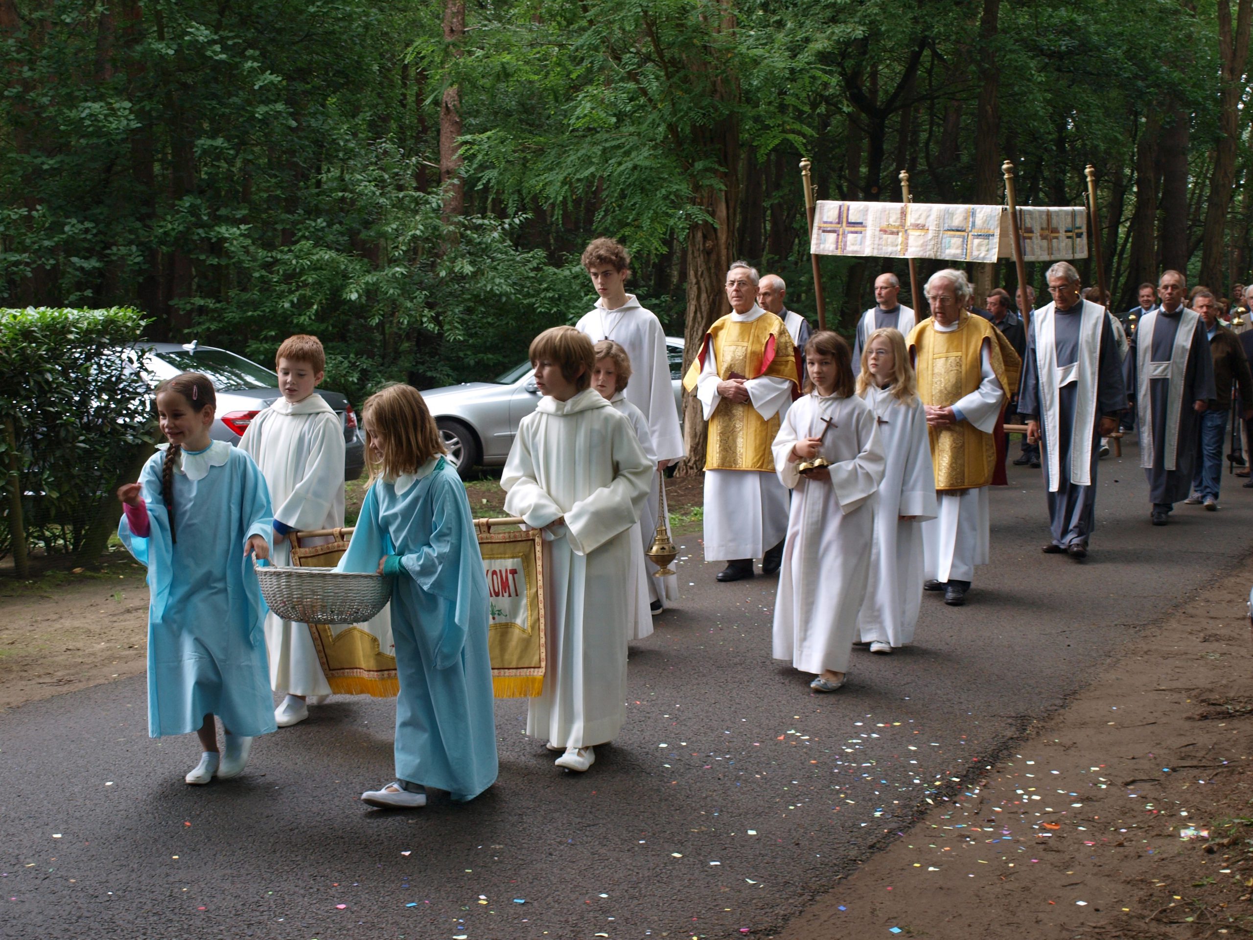 Processie-26-06-2011-051-scaled-1