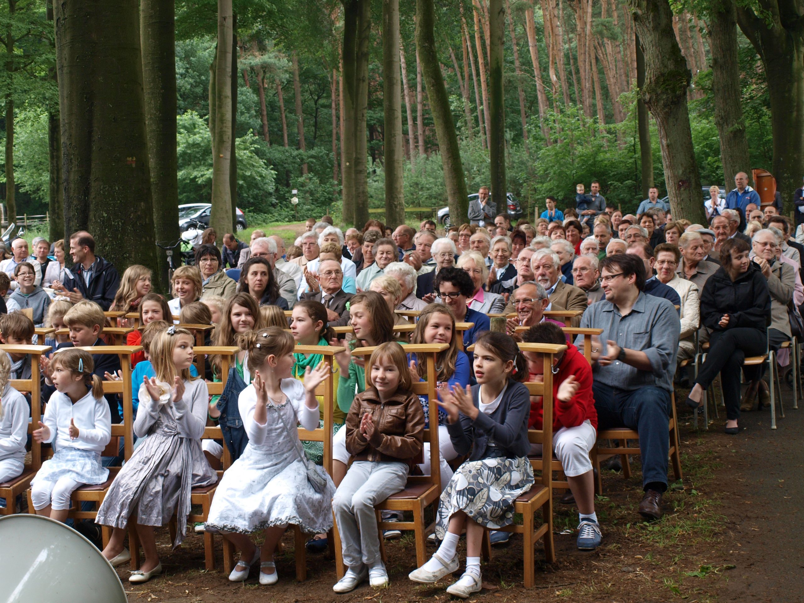 Processie-26-06-2011-073-scaled-1
