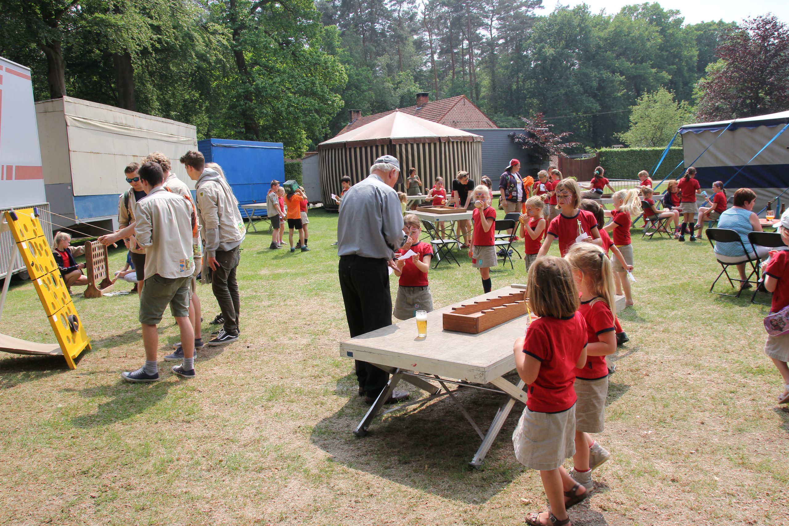 Heggefeesten-aan-Heggekapel-28-mei-2016-1-154-scaled-1