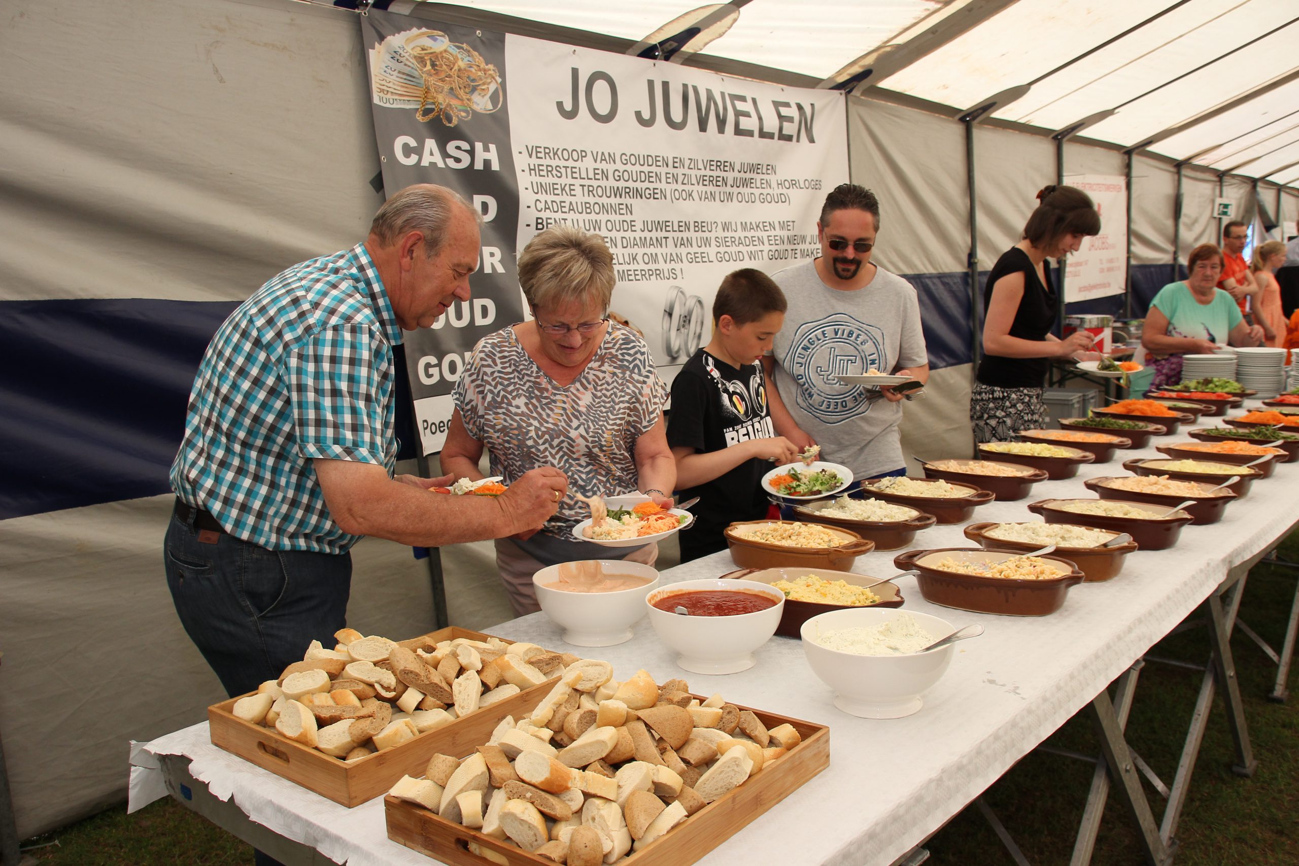 Heggefeesten-aan-Heggekapel-28-mei-2016-1-338-scaled-1
