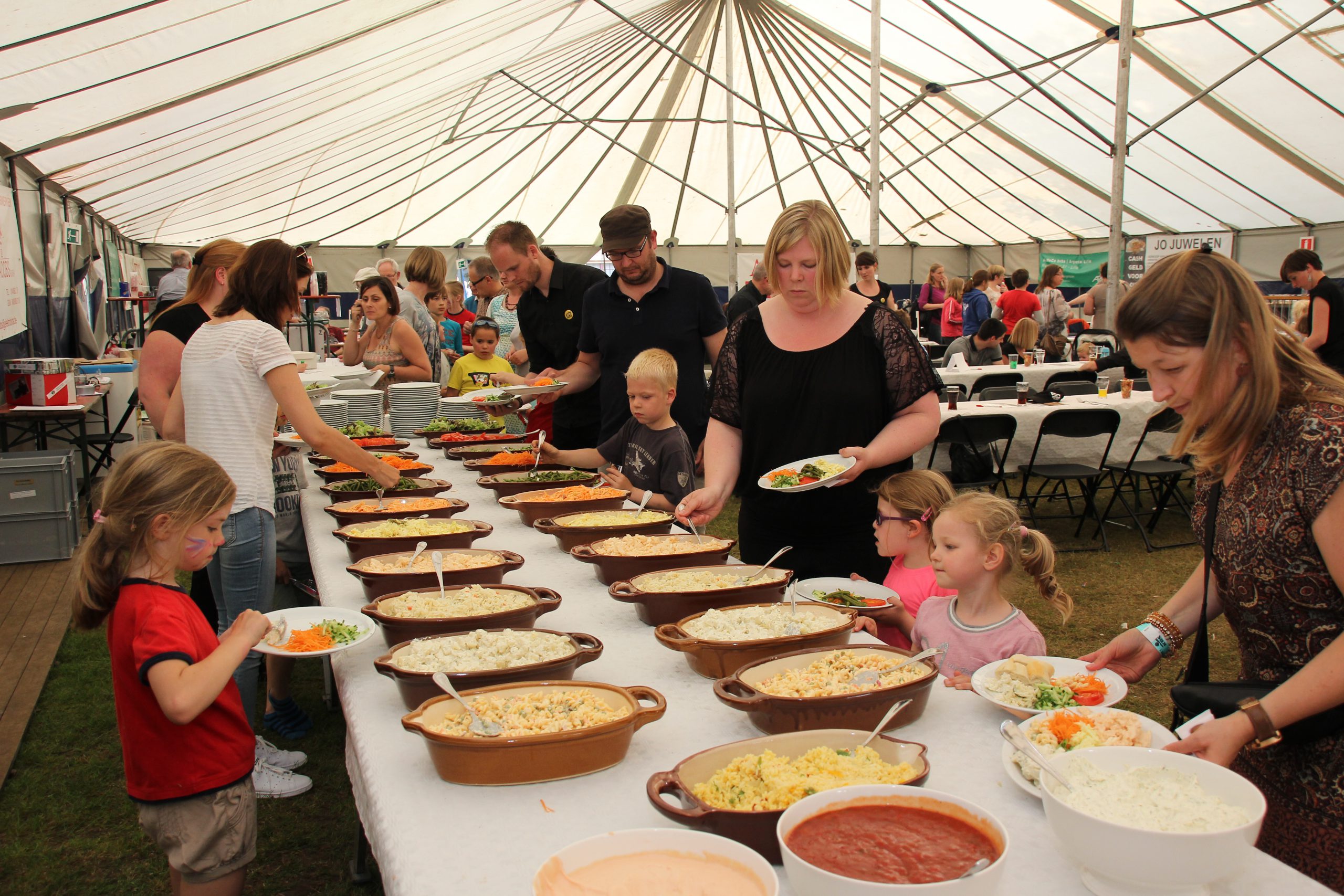 Heggefeesten-aan-Heggekapel-28-mei-2016-1-347-scaled-1
