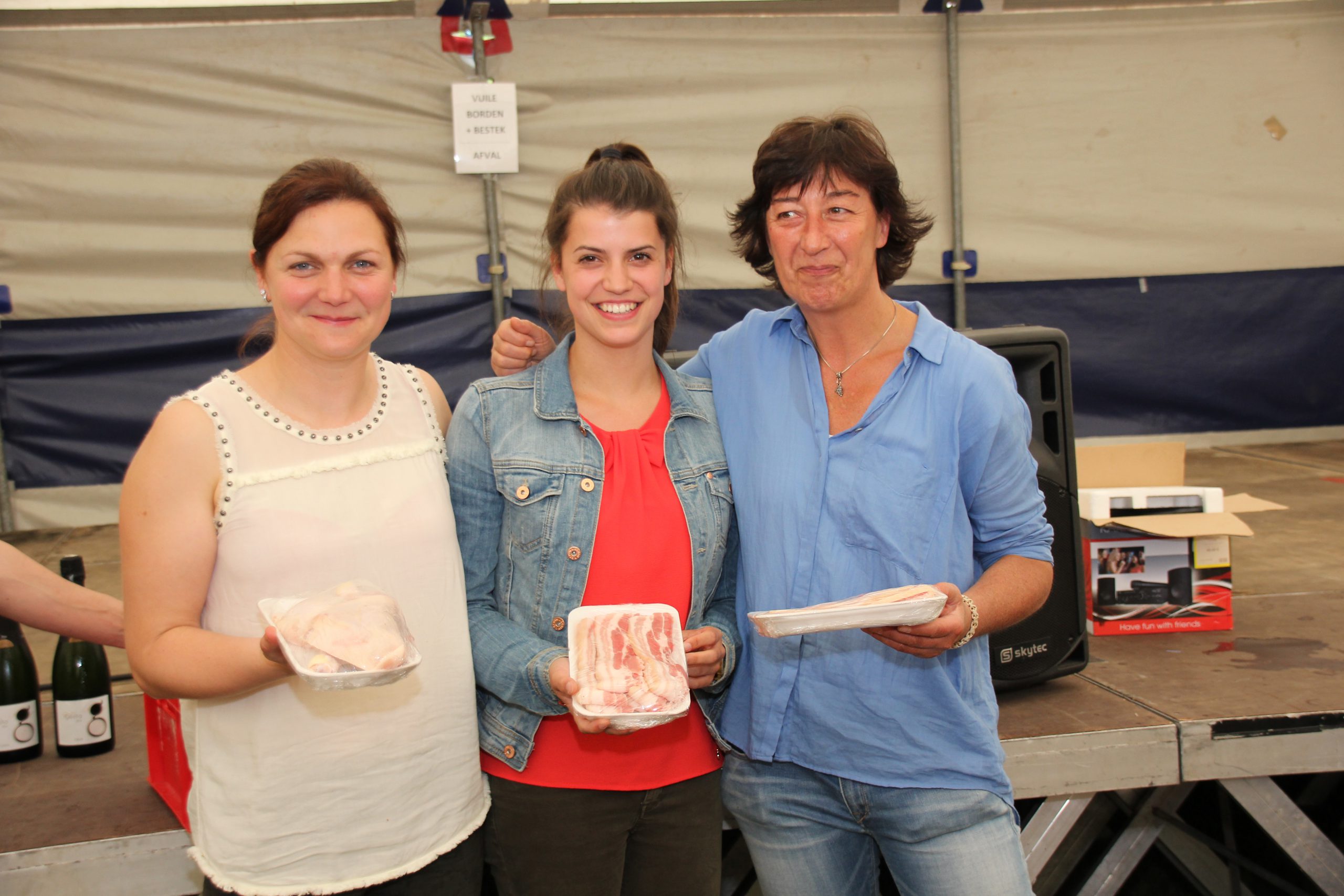 Heggefeesten-aan-Heggekapel-28-mei-2016-1-412-scaled-1