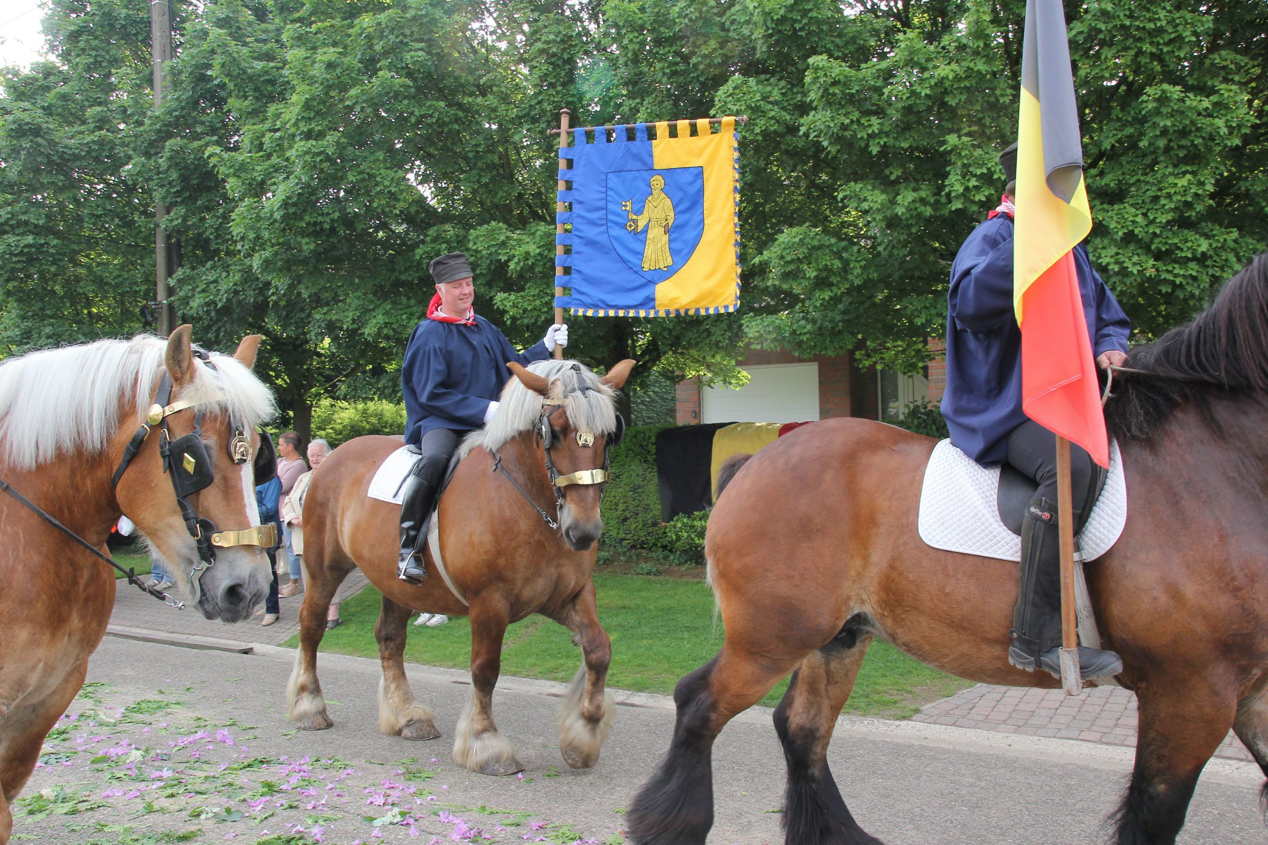 Processieviering-Poederlee-29-mei-2016-027-kopie-scaled-1