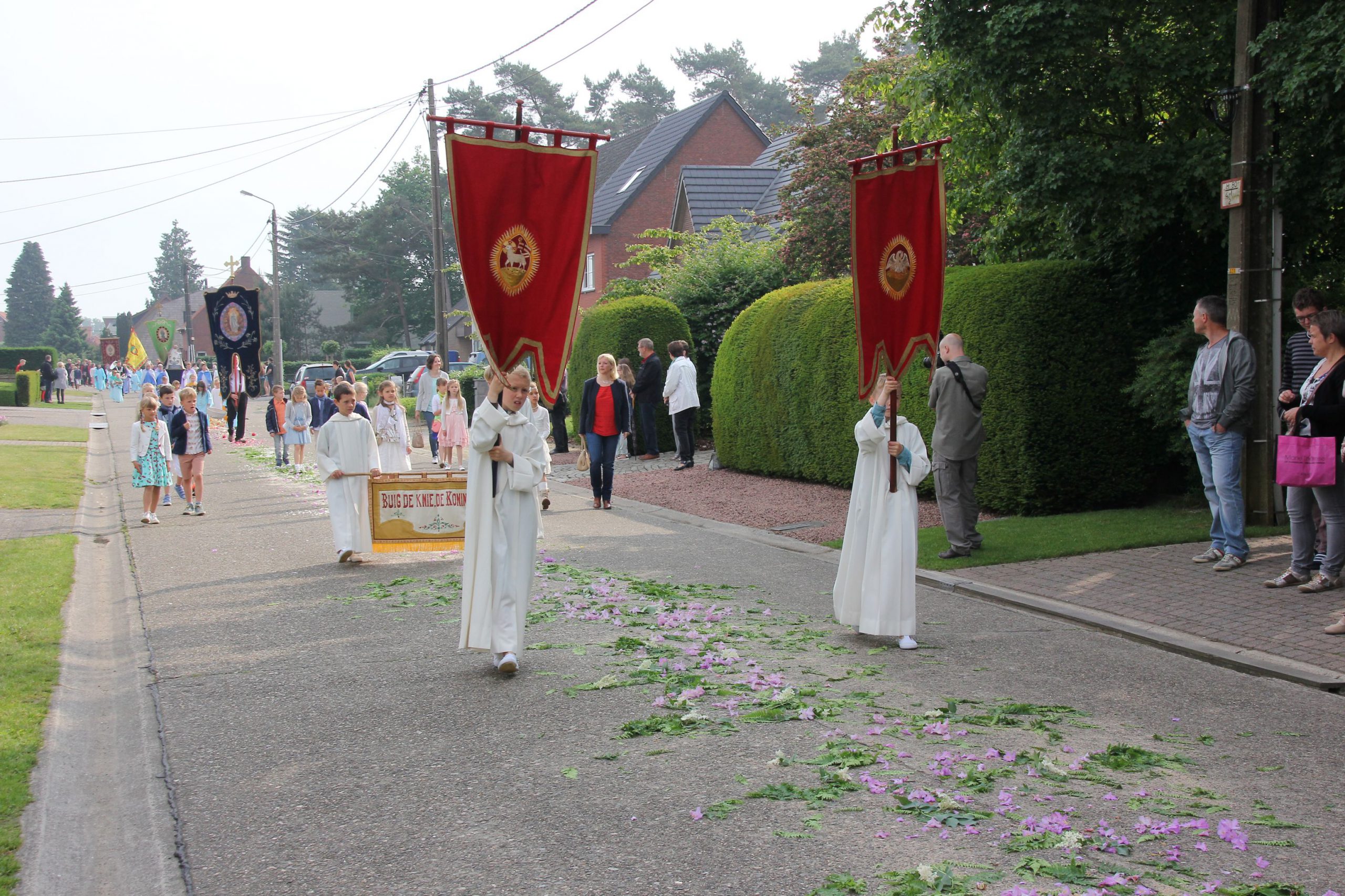 Processieviering-Poederlee-29-mei-2016-034-kopie-scaled-1