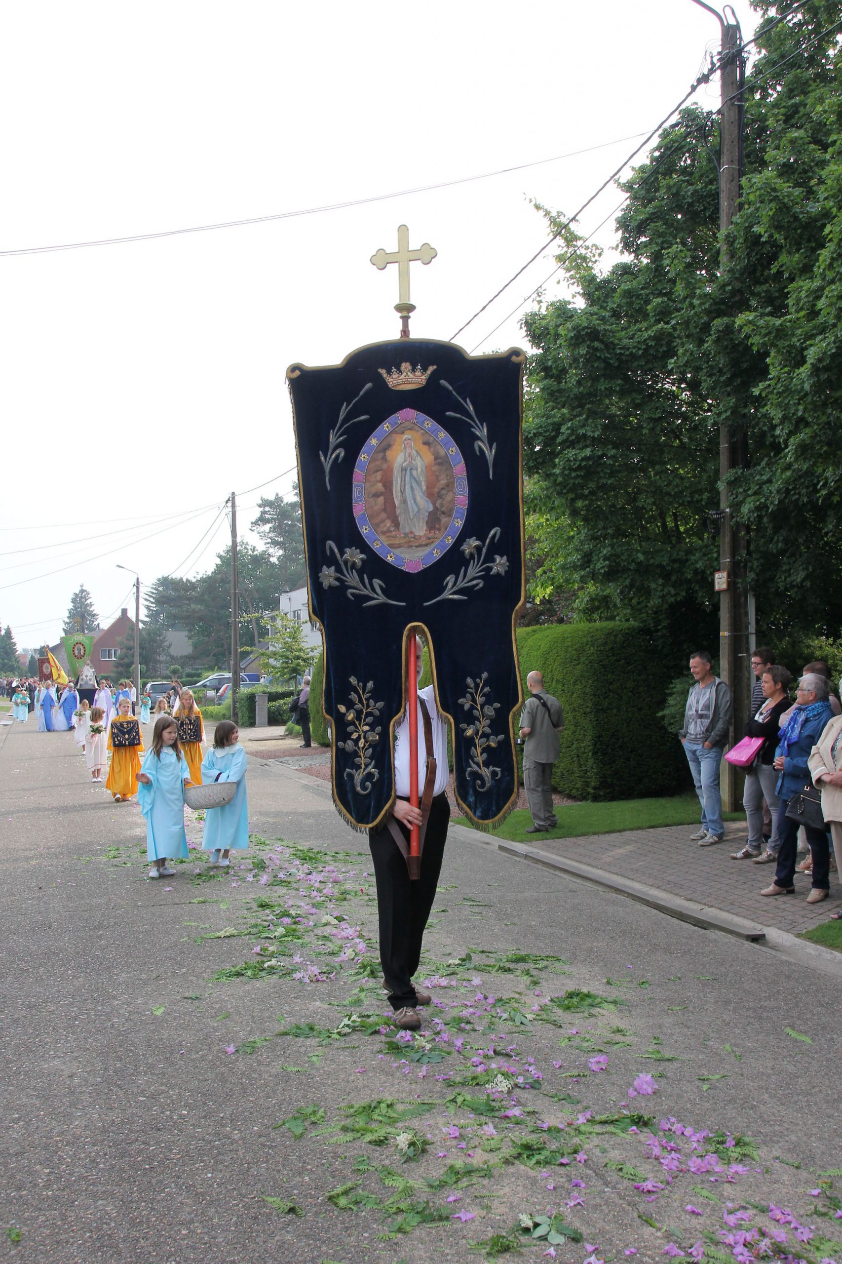 Processieviering-Poederlee-29-mei-2016-047-kopie-scaled-1