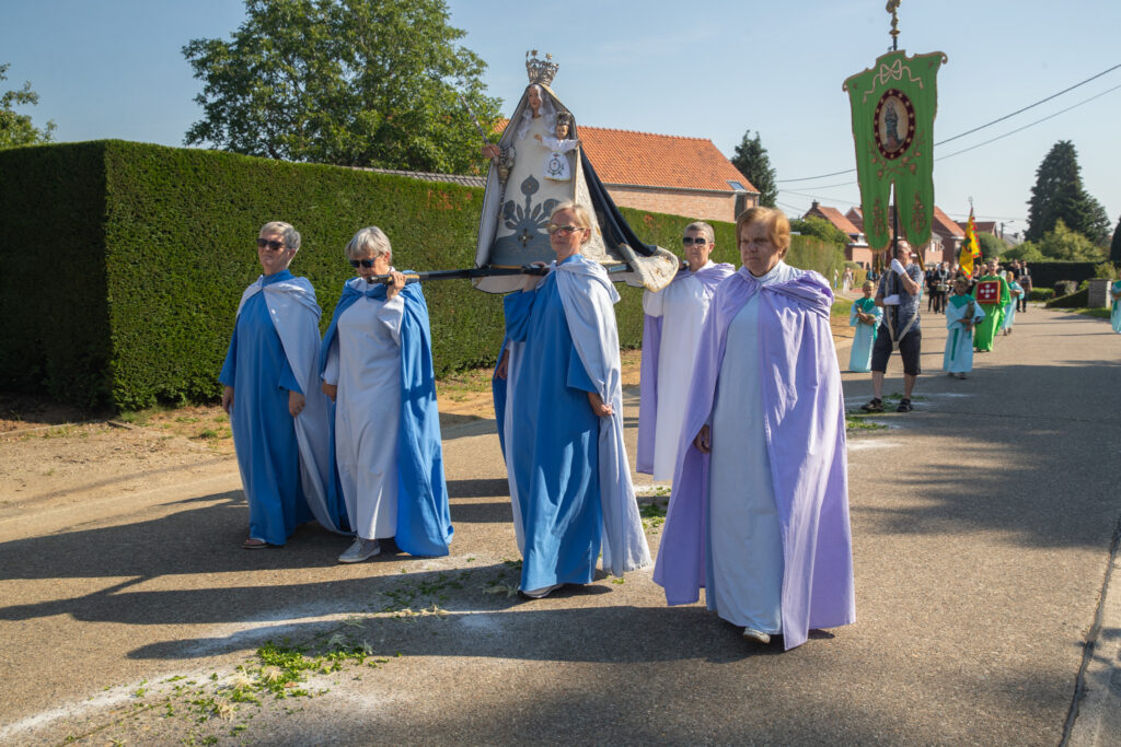 Heggefeesten 2019: Processie & verenigingenmarkt