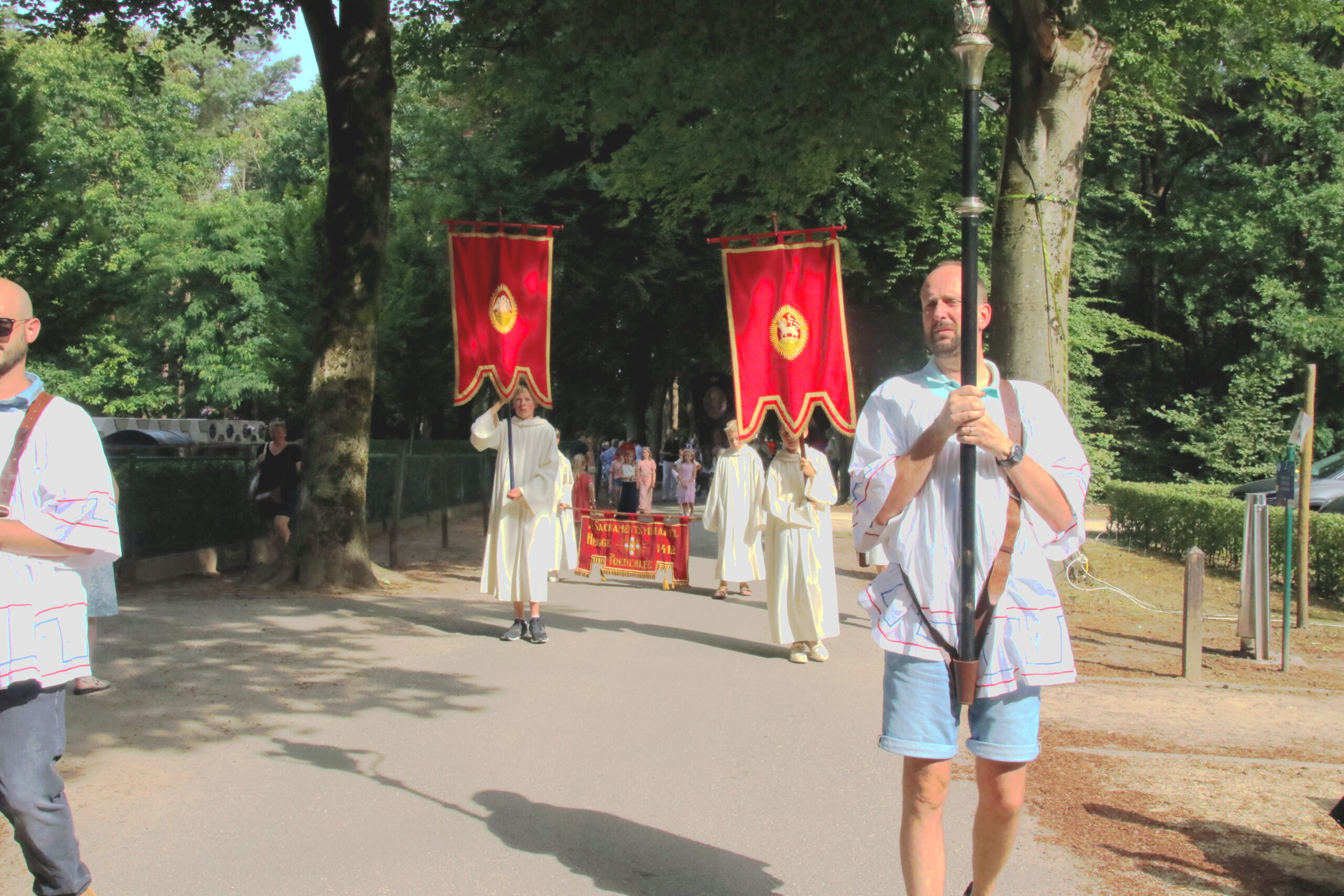 De-Hegge-processieviering-22-juni-2025-123-034-scaled-1