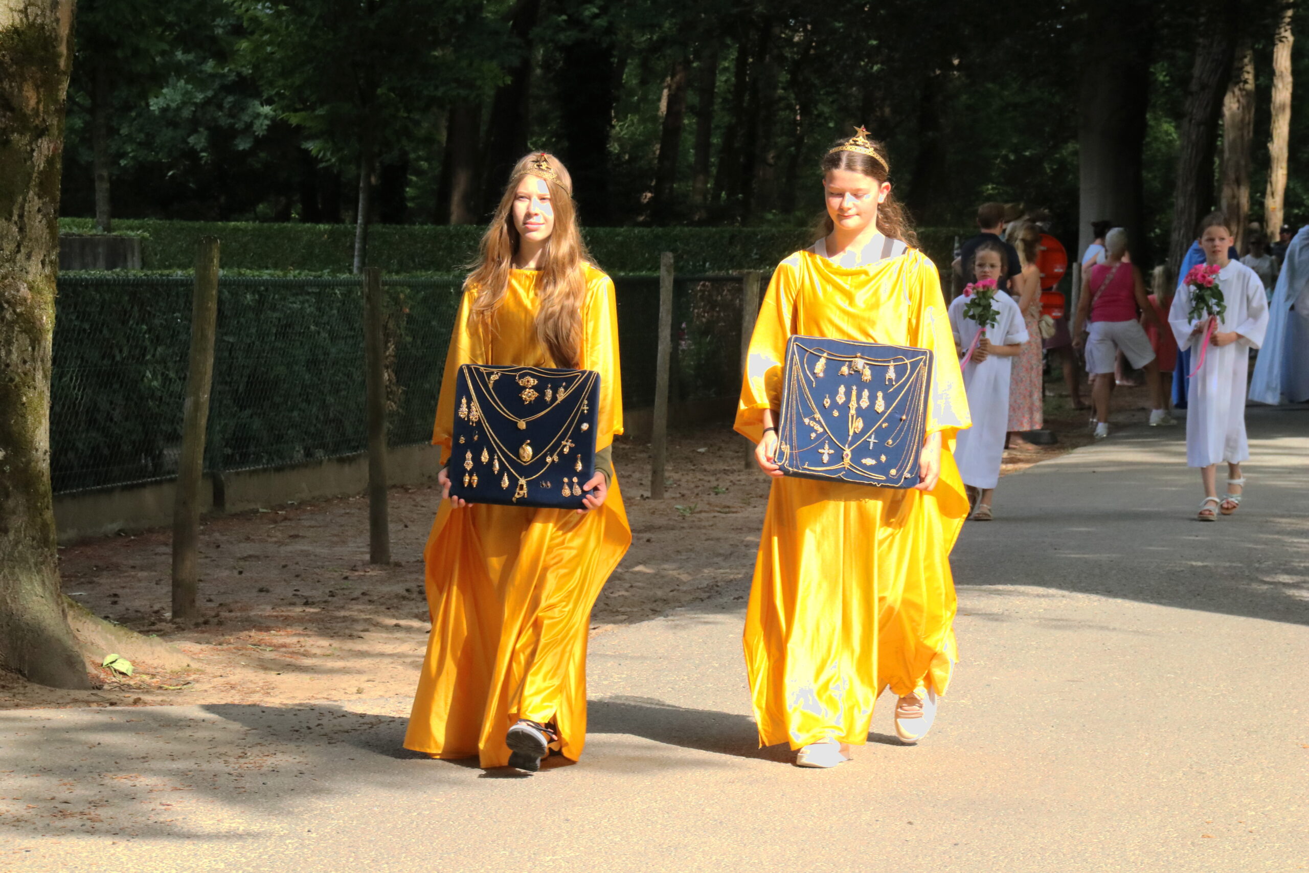 De-Hegge-processieviering-22-juni-2025-123-050-scaled-1