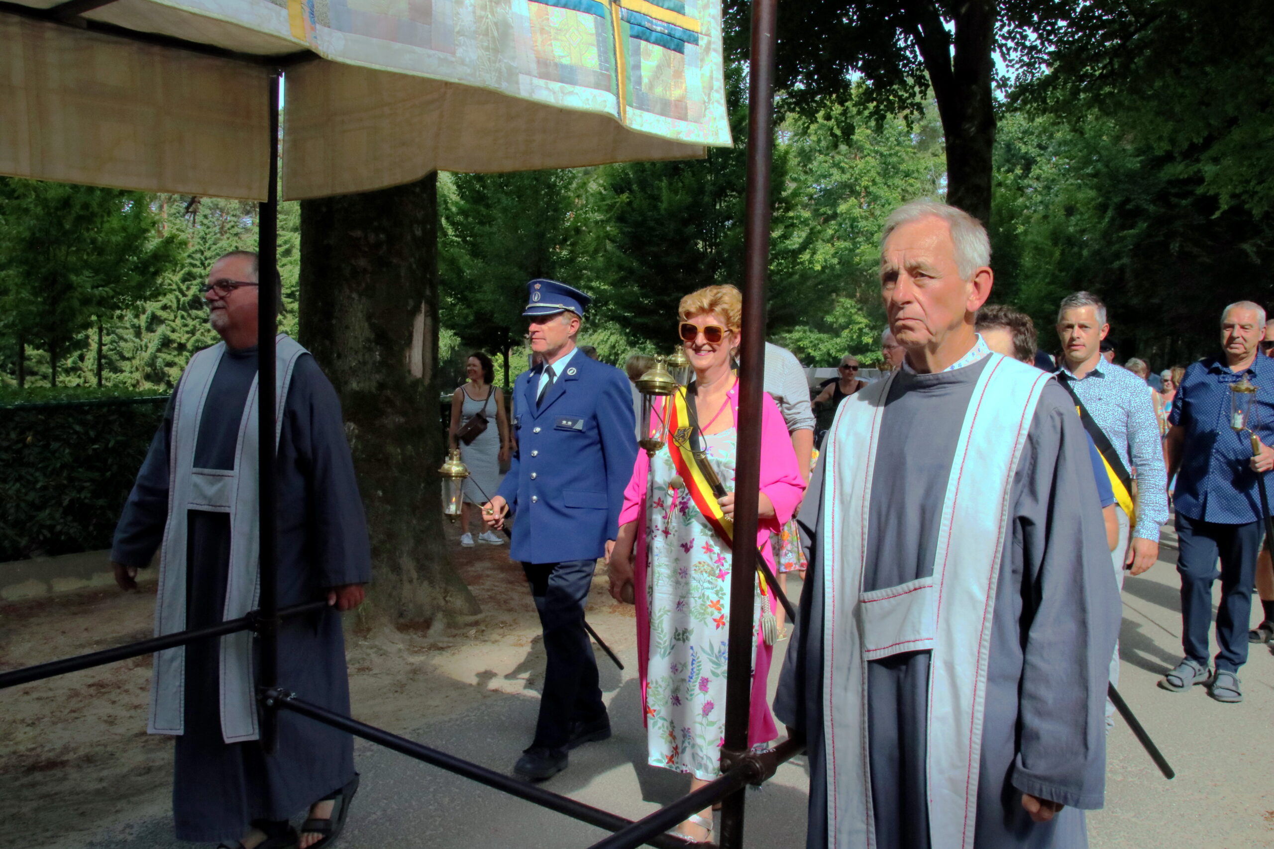 De-Hegge-processieviering-22-juni-2025-123-108-scaled-1