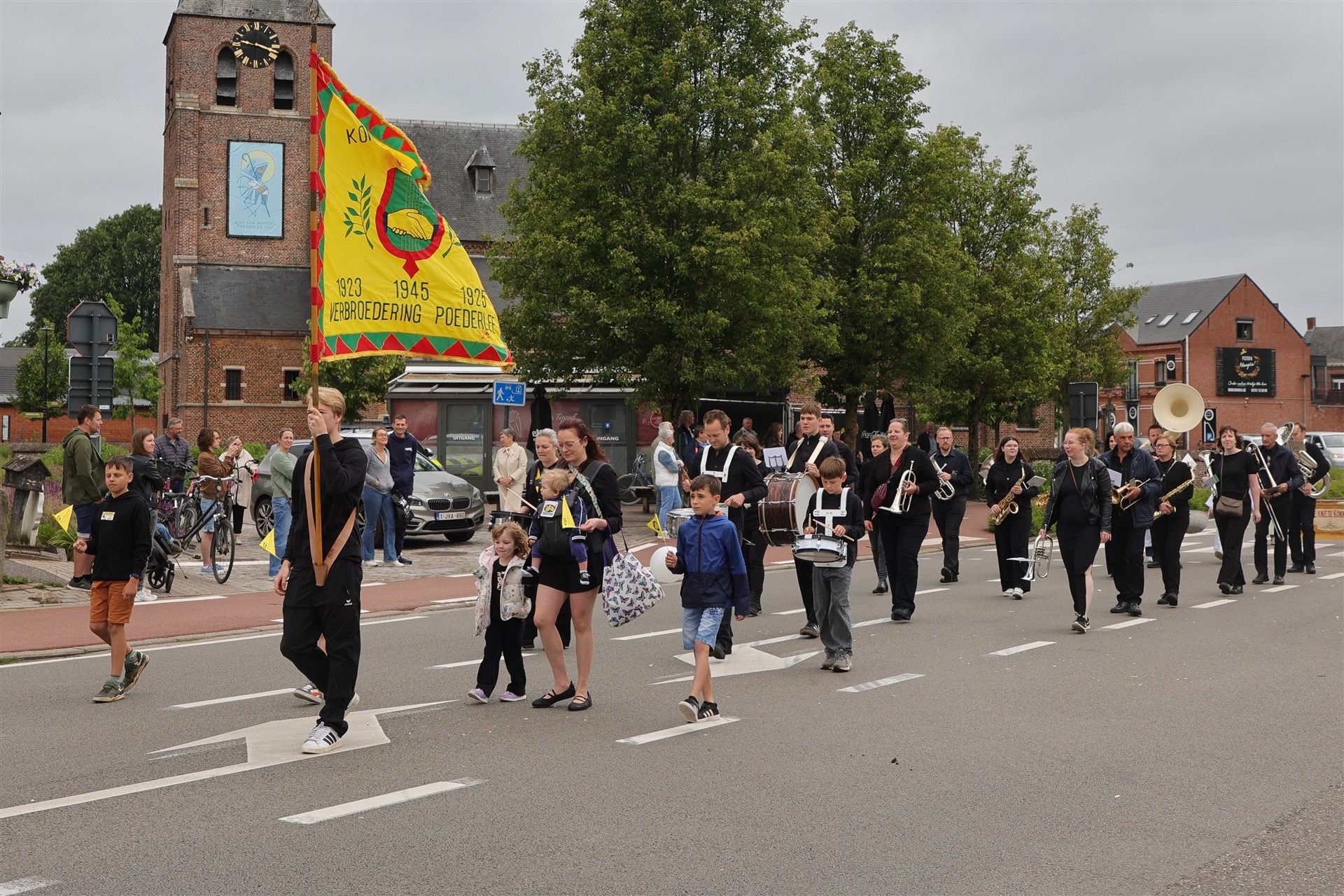 Heggefeesten 2026 Processie (c) Mil Cambré